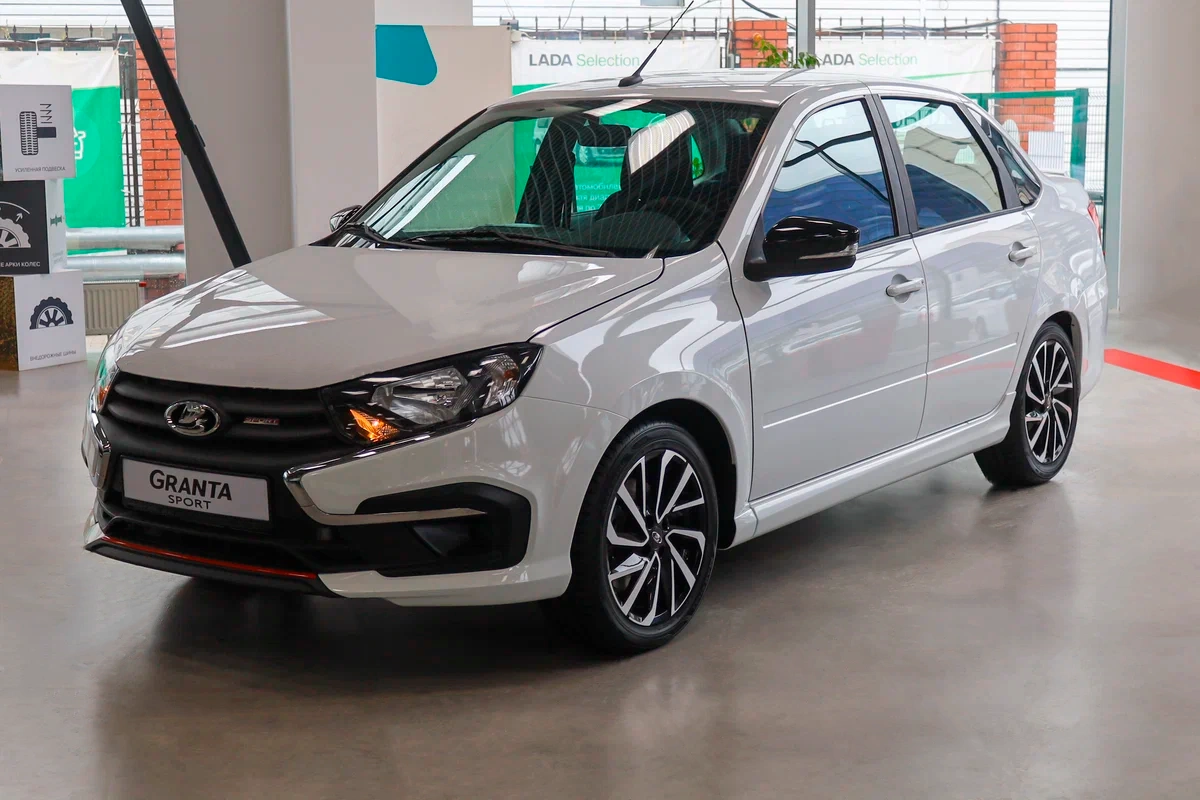 Купить Lada Granta Sport Седан в Саратове